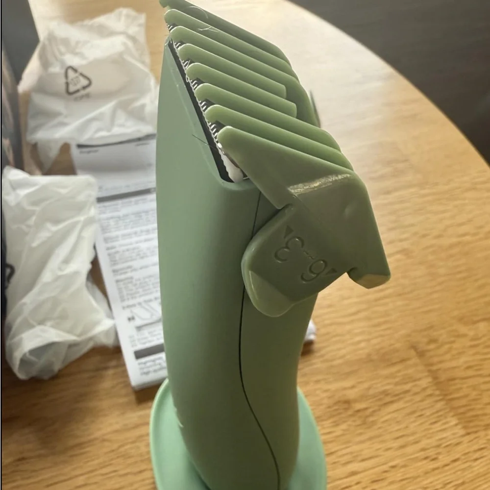 NEW! Hair Trimmer Electric Rechargeable Cordless Waterproof Attachments Green
